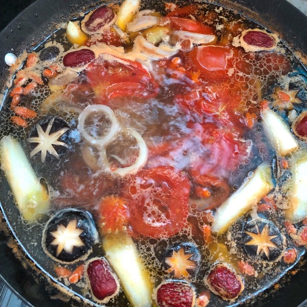 如何制作清凉的火锅底汤