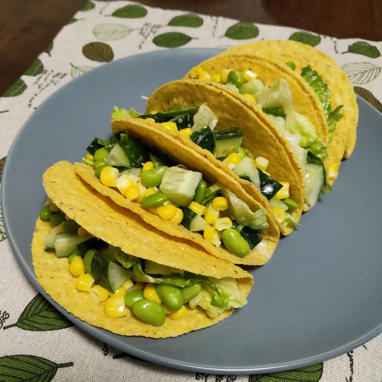 如何用简单材料制作美味墨西哥玉米饼