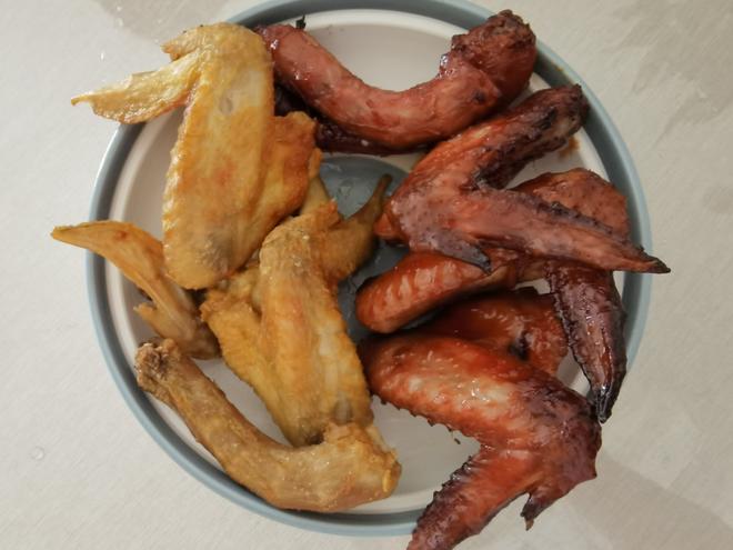如何在家制作烟熏风味烧烤鸡翅