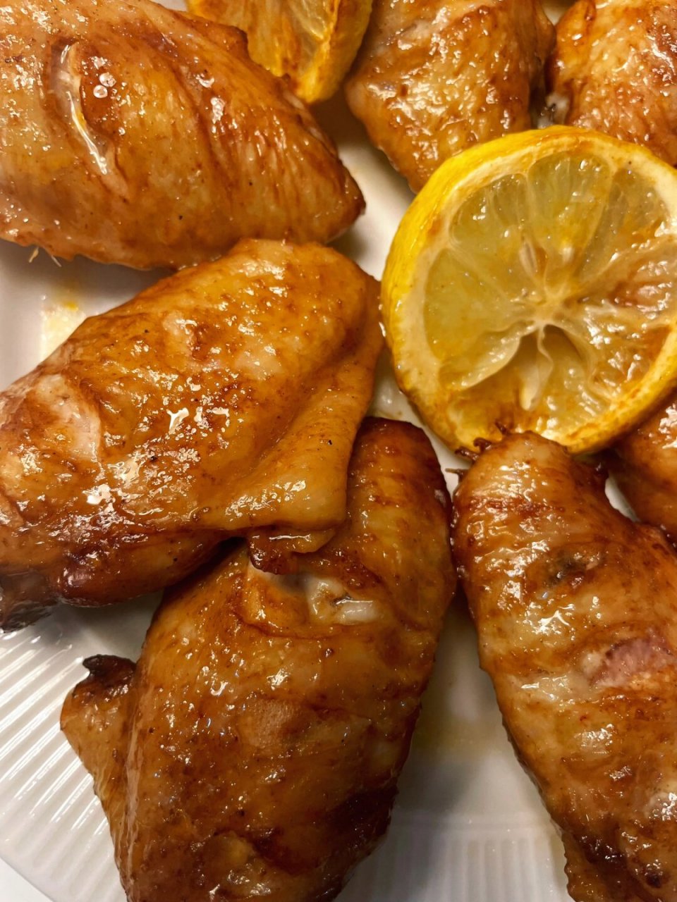 如何在家制作烟熏风味烧烤鸡翅